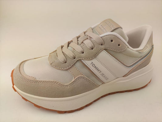 02861 YBI WHITE CLAYX