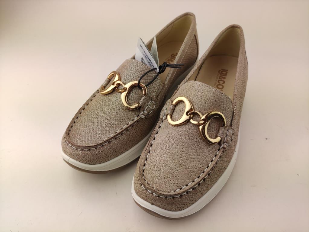 7652111 LAM CHAMPAGNEX_2_P