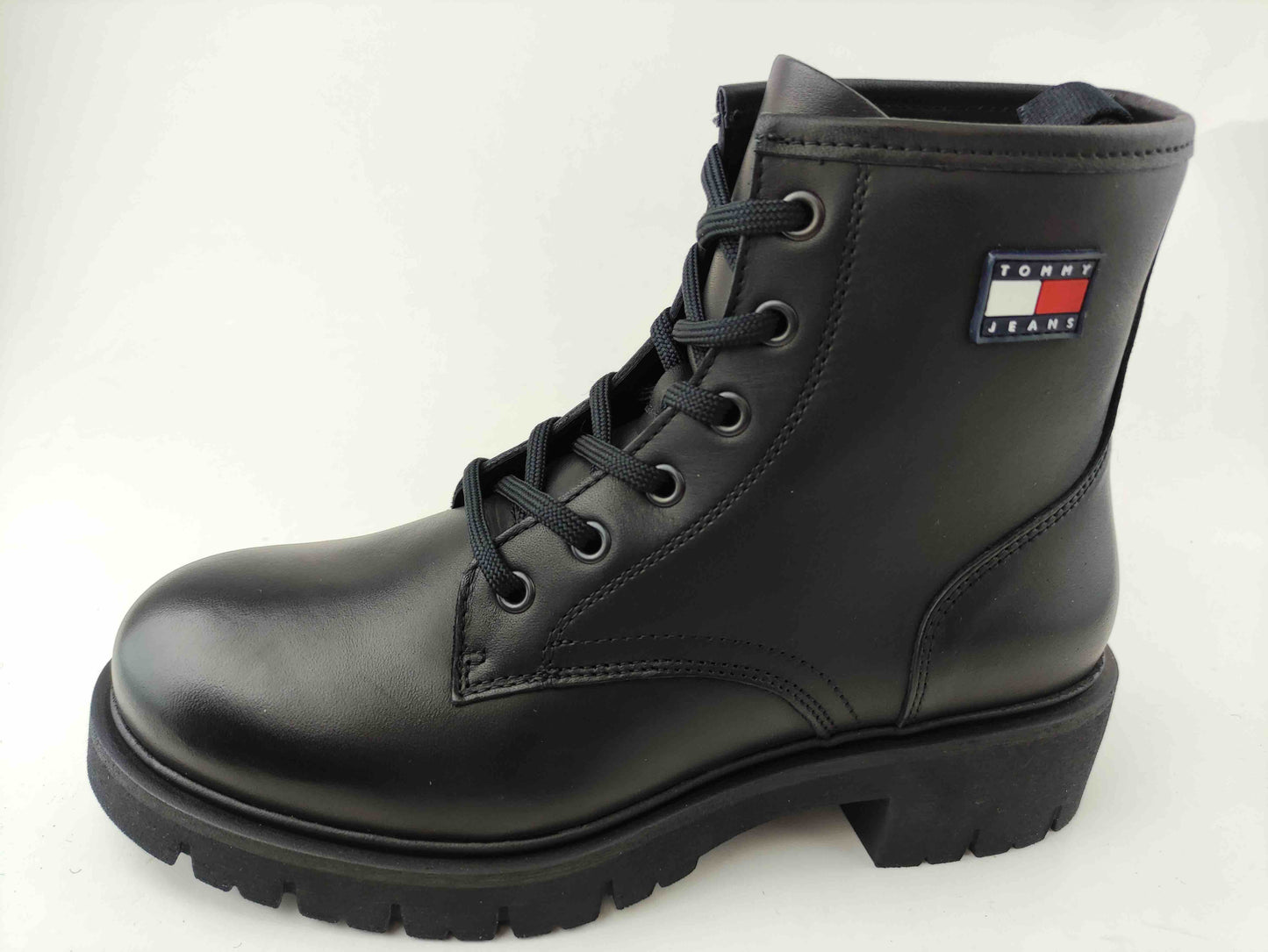 02824 BDS BLACKX