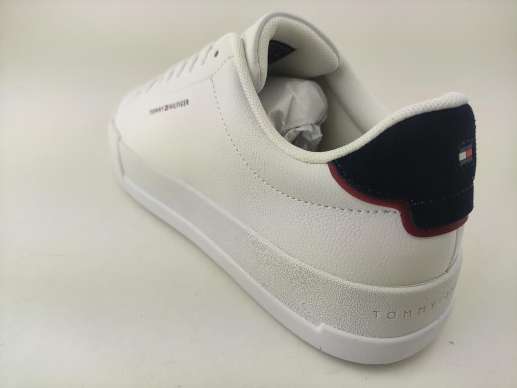 05367 0LD WHITE SKYX_1_P