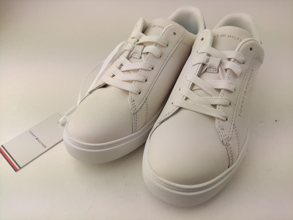 08320 YBH ACIENT WHITEX_2_P