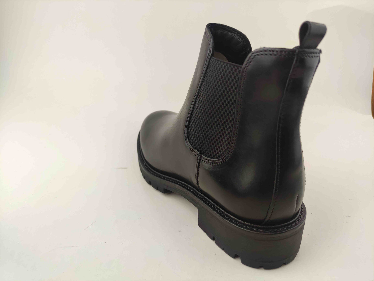 2106 BECCA VIT NEROX_1_P