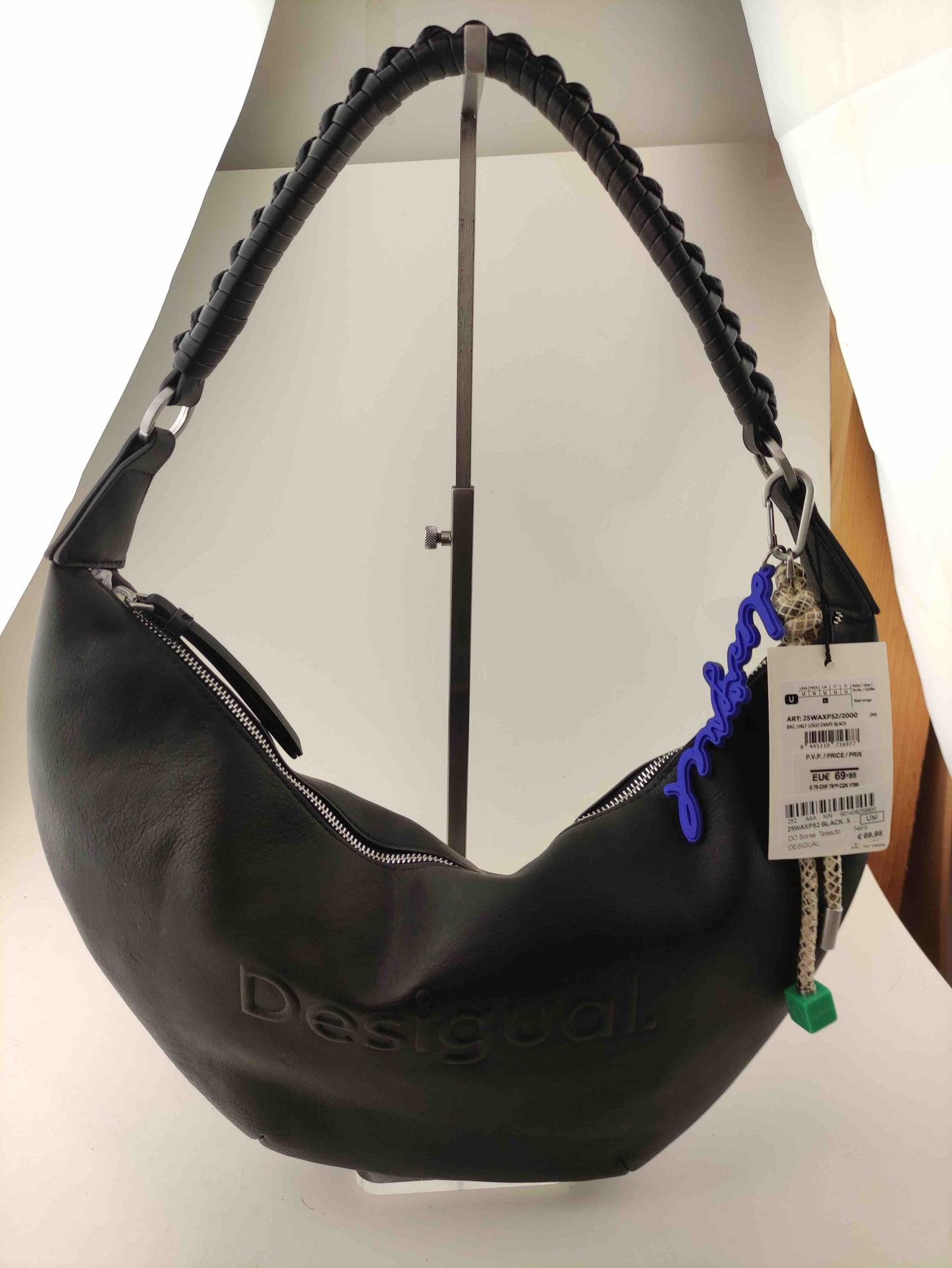 25WAXP52 BLACKX