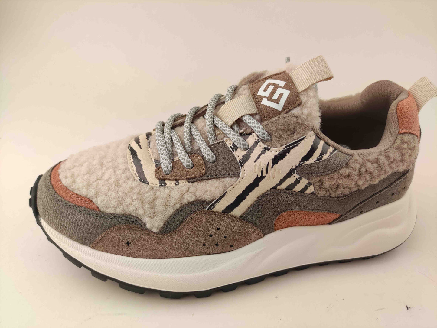 GB1000 KHAKIX