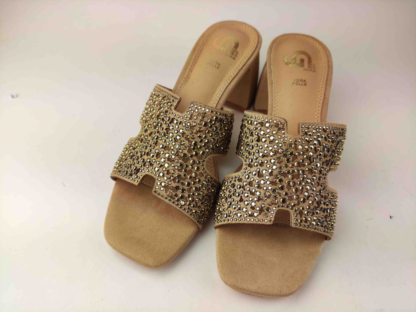 GU355 GOLDX_2_P
