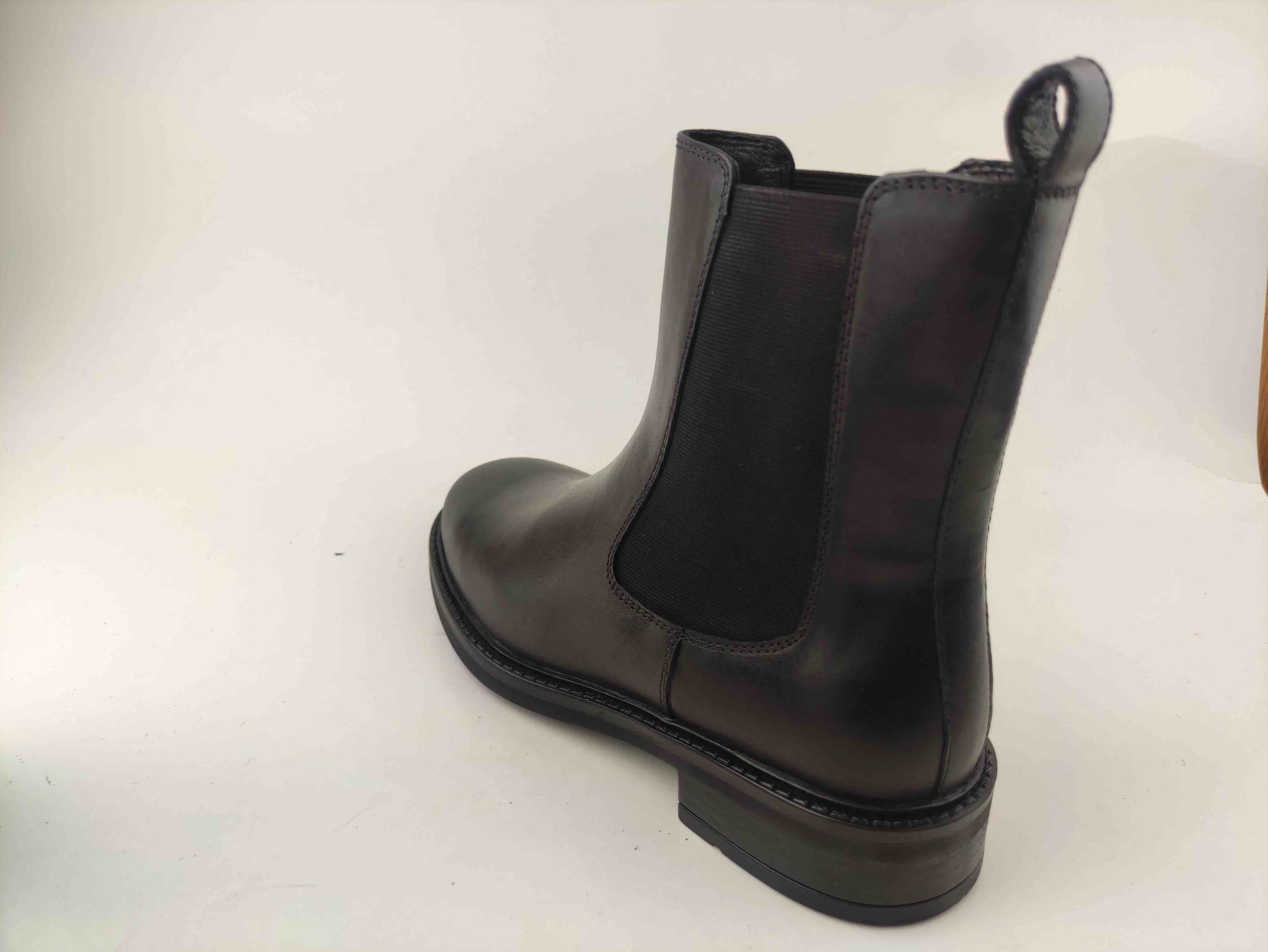 KI5246 VIT BLACKX_1_P