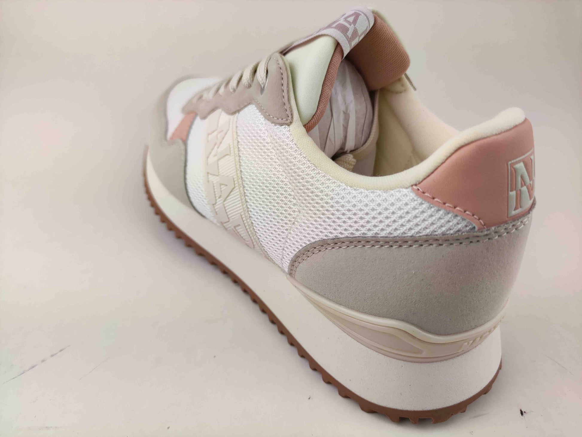NP0A8A6C WHITE PINKX_1_P