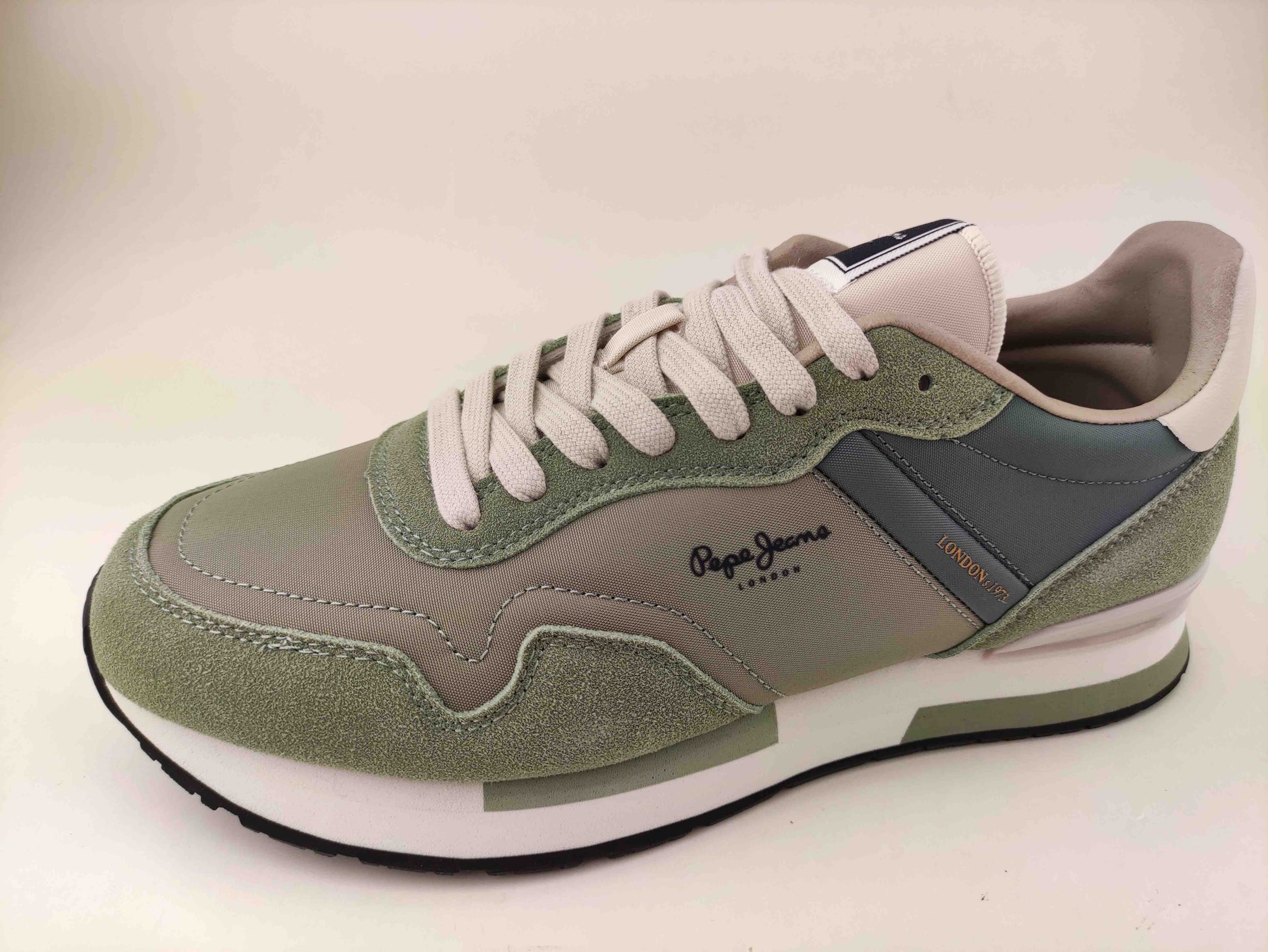 PMS400037 DUSKY GREENX