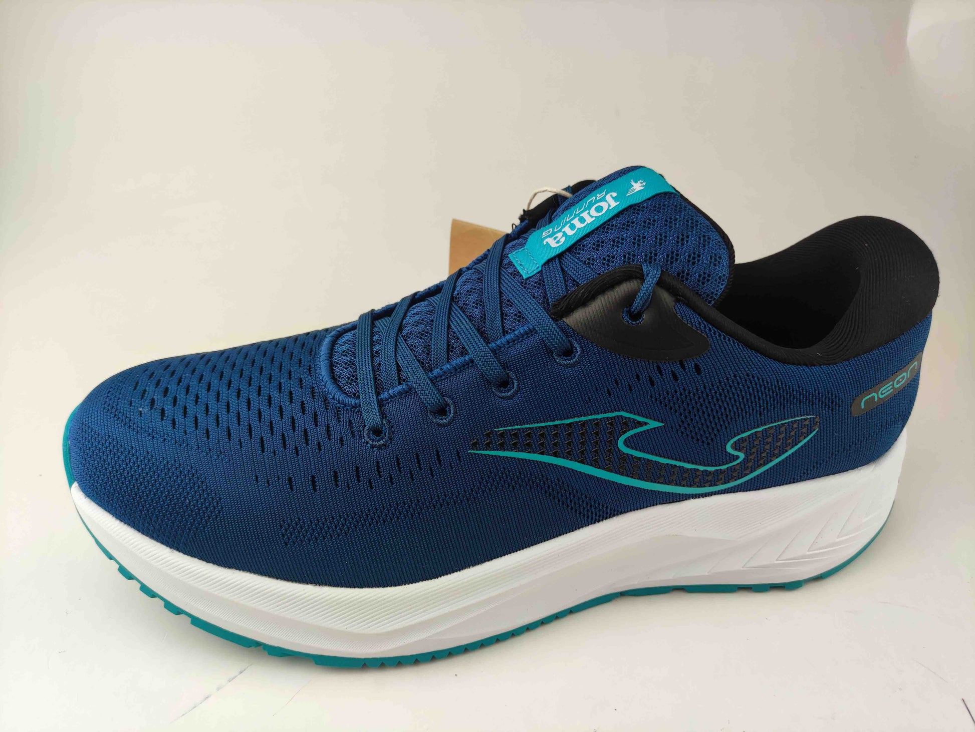 RNEOS2633 BLUX